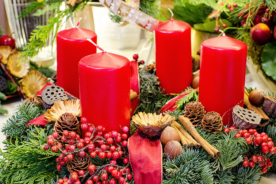 Adventskranz Gold