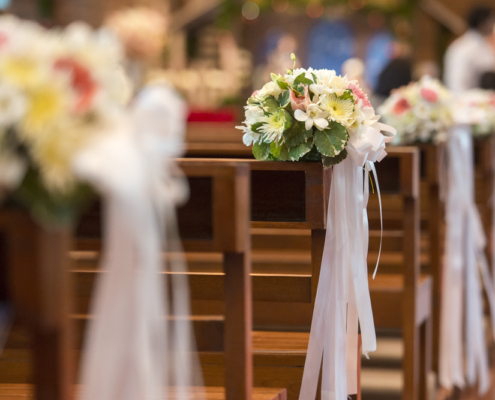 Kirchendekoration, Hochzeit, BLumendekoration