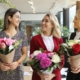 Weltfrauentag: Ehre Frauen mit Bedeutungsvollen Blumen" Meta-Beschreibung: "Feiern Sie den Weltfrauentag mit symbolträchtigen Blumen von Blumen Meister. Entdecken Sie unsere Auswahl an Rosen, Tulpen und Orchideen, die Liebe, Stärke und Vielfalt ausdrücken. Besuchen Sie uns in Frankfurt oder online für maßgeschneiderte Arrangements und Workshops."